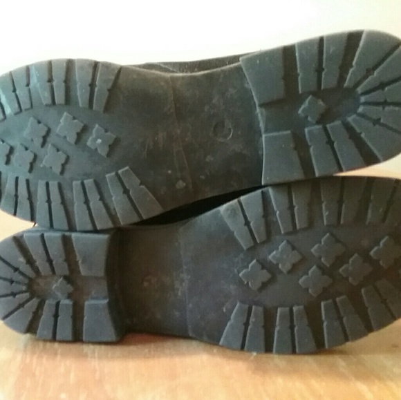 SOLD - Picture 4 of 5